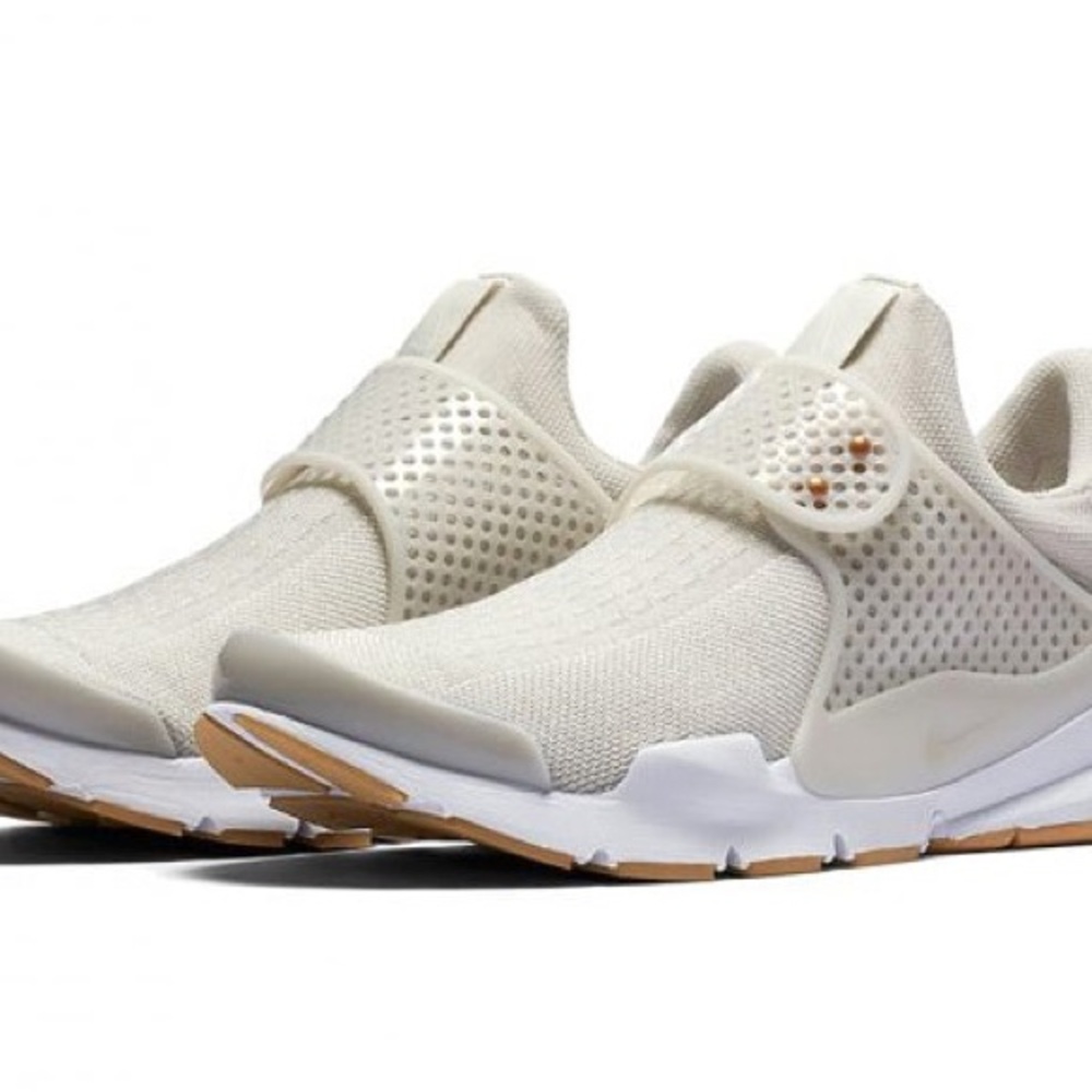 Nike Sock Dart Breathe sneakers "Pale Grey" colorway